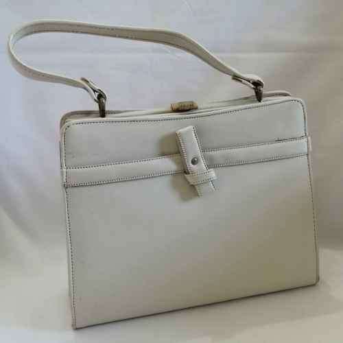 Vintage Vinyl handbag - still in excellent condition