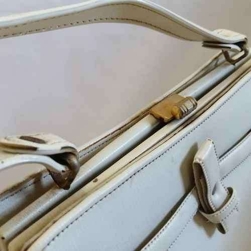 Vintage Vinyl handbag - still in excellent condition