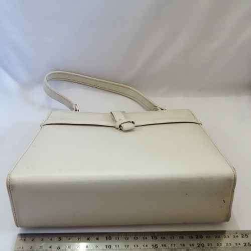 Vintage Vinyl handbag - still in excellent condition