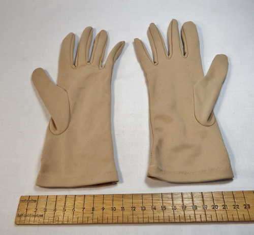 Vintage women`s beige gloves
