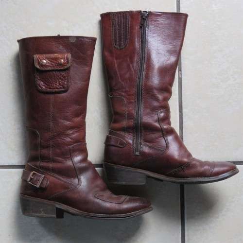 Genuine Leather Caterpillar size 4 ladies boots - 24 cm (sole)