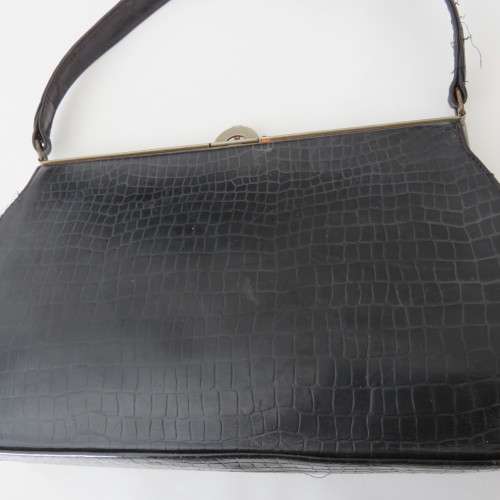 Vintage snake skin pattern handbag - Well used