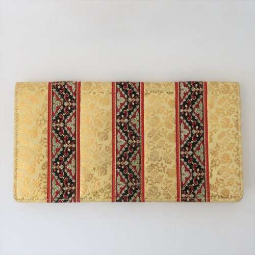 Vintage gold pattern clutch bag