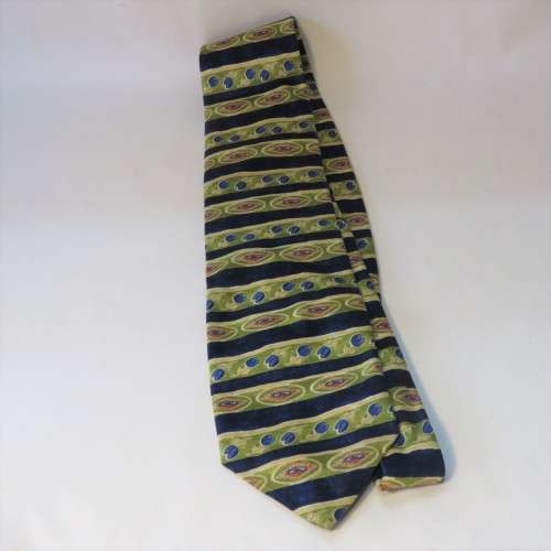 Beautiful Woolworths tie - Excellent condition - Length 146 cm