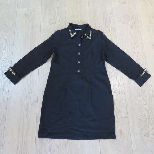Female Muslim outfit - Total back length 105 cm - Armpit to cuff 46 cm - Armpit to armpit 53 cm