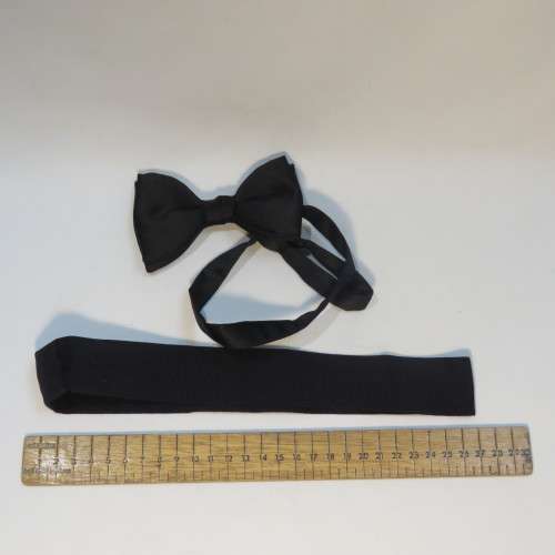 Vintage Cravateur Cummerbund - Black with bowtie - Cummerbund length 110 cm