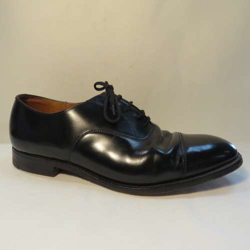 Church`s Shoes pair of calf leather oxford black formal shoes - Size 8 - Barely warn