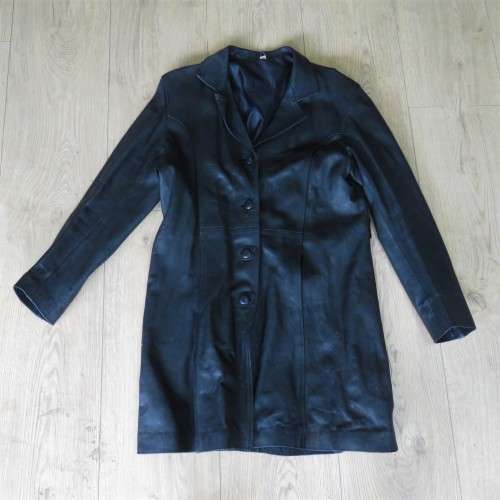 Black leather jacket marked XL - Sizes below