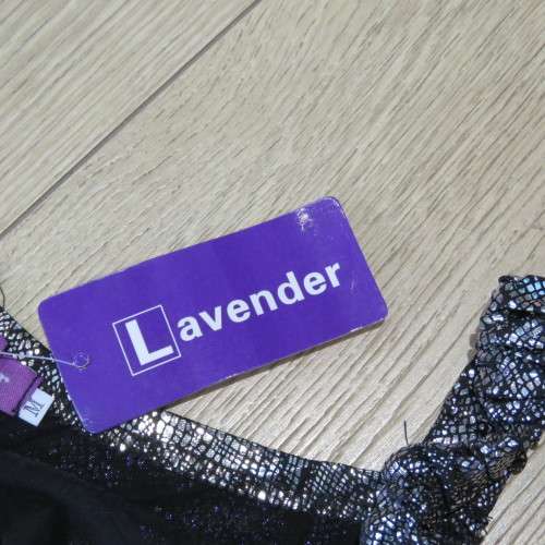 Lavender ladies dress - Size medium - Total back length 60 cm - Armpit to armpit 39 cm