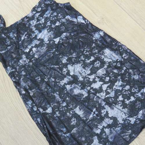 Lavender #261 ladies dress - Size XL - Total back length 58 cm - Armpit to armpit 39 cm