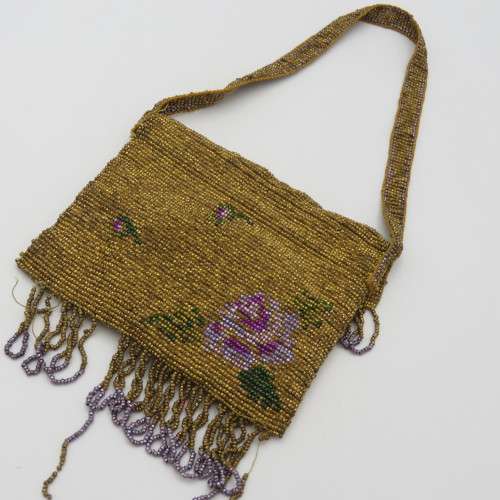 Vintage beadwork purse - High quality work - Some damage
