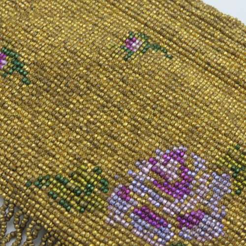 Vintage beadwork purse - High quality work - Some damage
