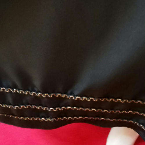 Black dress with gold butterfly detail - Size M / L