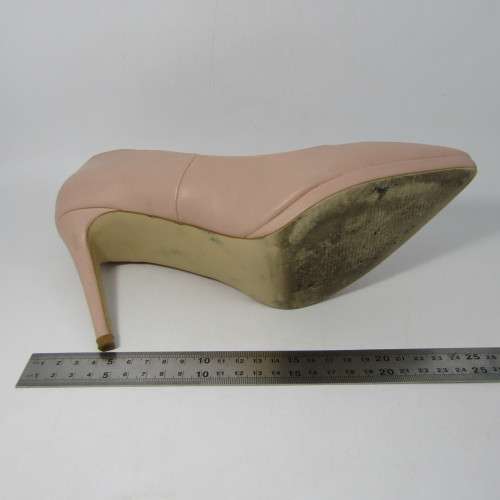 Ladies size 9 Studio W light pink / peach high heels