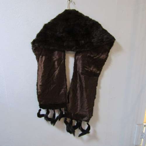 Beautiful condition large fur stole - hi-quality item - 192cm