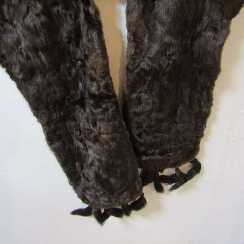 Beautiful condition large fur stole - hi-quality item - 192cm