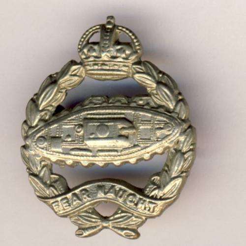 Great Britain Arms and Services Royal Tank Regiment collar badge - King's Crown with lugs