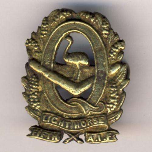 Australian Army 5th Light Horse - brass casting - crown missing
