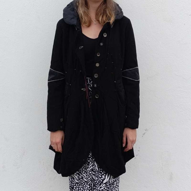 Black puffed jacket beautiful stitching with different colours size: Small lined