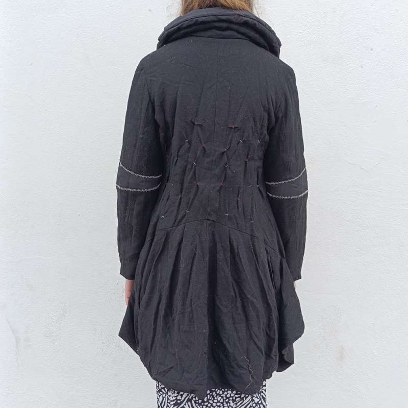 Black puffed jacket beautiful stitching with different colours size: Small lined