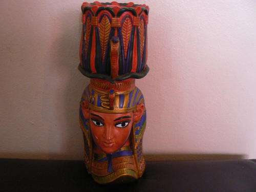THIS BARGAIN DO NOT MISS OUT ON VINTAGE EGYPZEN    EXELLENT