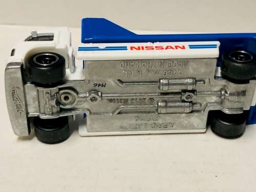 Hot Wheels Nissan Aerolift Truck (from the Nissan Premium Box Set)