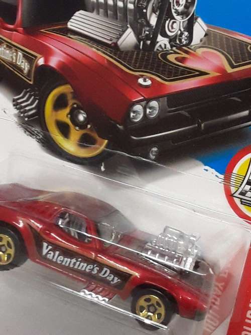Hot Wheels Rodger Dodger Valentines Long Card
