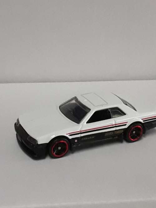 Hot Wheels Nissan Skyline R30 White Loose