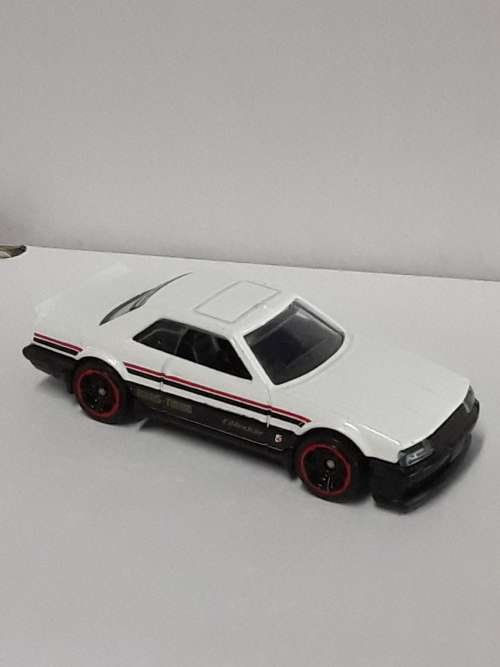 Hot Wheels Nissan Skyline R30 White Loose