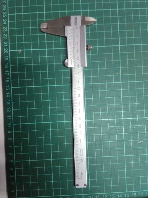 Mitutoyo Venier Caliper Series 530 - 150mm x 0`05mm
