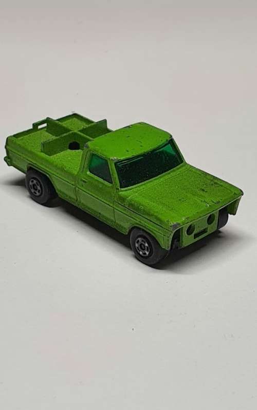 Matchbox Kennel Truck