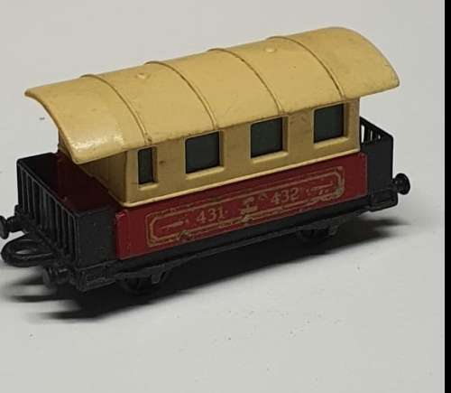Matchbox Lesney Passenger Coach 80`s