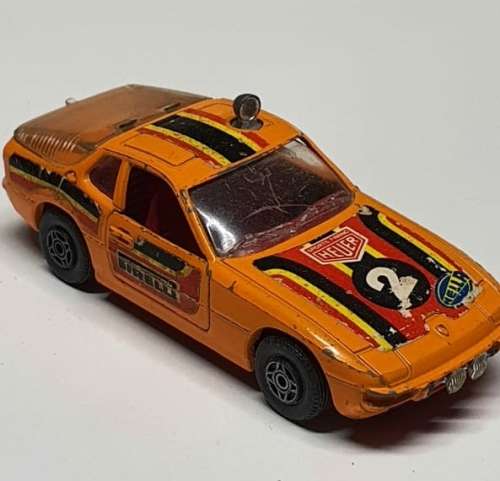 Corgi Porsche 924 Scale 1:43