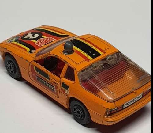 Corgi Porsche 924 Scale 1:43