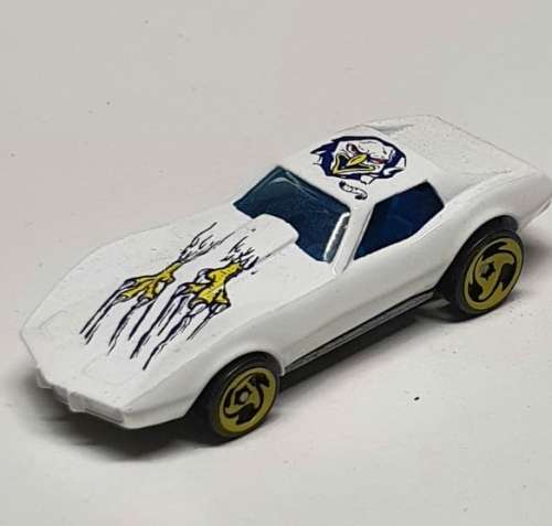 Hot Wheels 1975 Corvette