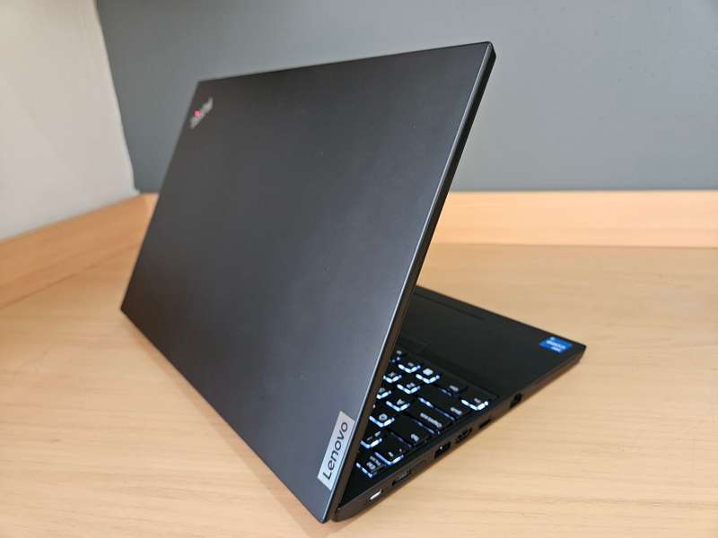 IMMACULATE*AMAZING LAPTOP*LENOVO THINKPAD L15*i5-1135g7*8GB DDR4*256GB SSD*WINDOWS 10 PRO