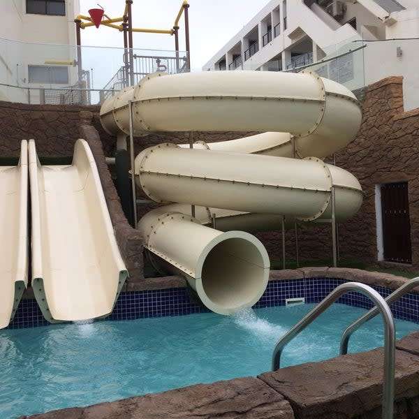 Umhlanga Sands,  11 March-16 March 2024 (5 Nights) 2 Adults 2 Kids