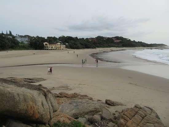 Valentines Week , Glenmore Sands 12-16 February 2024 (4 nights) 2 adults 2 kids