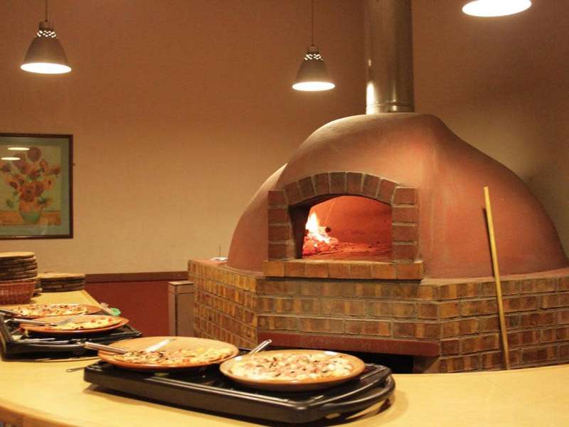 Various full weeks @ Crystal Springs Mountain Lodge 6 sleeper ( 4 adults 2 kids under 12)