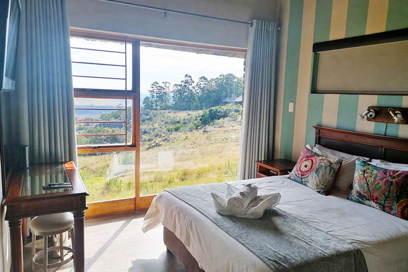 Various full weeks @ Crystal Springs Mountain Lodge 6 sleeper ( 4 adults 2 kids under 12)