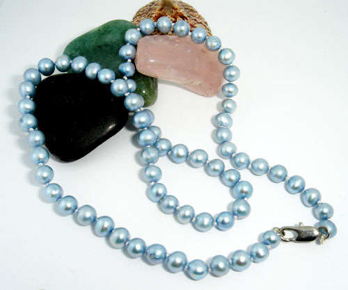 ***1 RaNd CrAzY AuCTioN***Freshwater Pearls Necklace