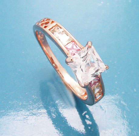 ***18 ct  Yellow GP***Spectacular Multicolor  CZ RING SIZE 7 1/2