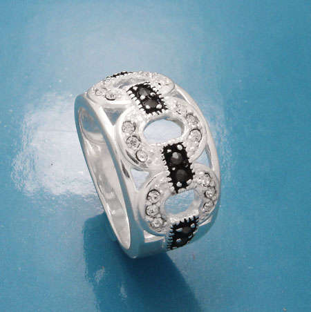 ^^^SOLID STERLING SILVER^^^ Woman of Cairo Collection^^^ RING SIZE 6.5