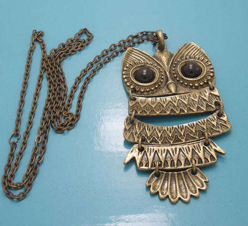 ***VINTAGE OWL ***Fashion Jewelry Burnished Copper Necklace