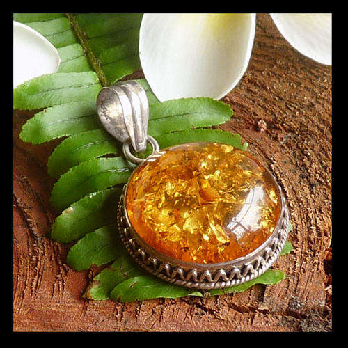 Stunningly Beautiful !!! COGNAC GOLDEN HONEY BALTIC AMBER 925 STERLING SILVER PENDANT