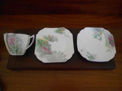 Very Pretty Art Deco Shelley "Country Scene" 11675 Trio circa 1927