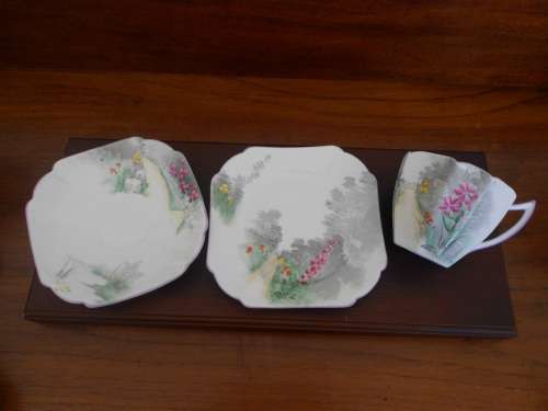 Very Pretty Art Deco Shelley "Country Scene" 11675 Trio circa 1927
