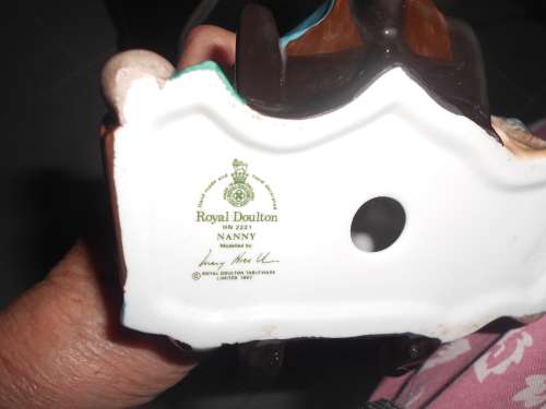BUY NOW!  Royal Doulton "Nanny" HN2221 Figurine: Pristine Conditon