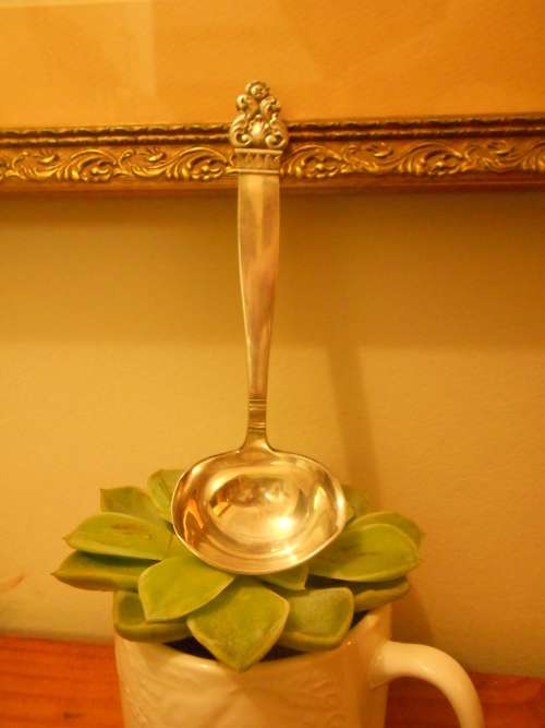 Beautiful 1960's NORWEGIAN EPNS40 Gravy Ladle, Vidar Pattern by T.H. Martinsen