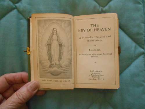 Vintage Prayer Book "The Key of Heaven"(Catholic), Religious, Celluloid Covers, Metal Clasp, VGC